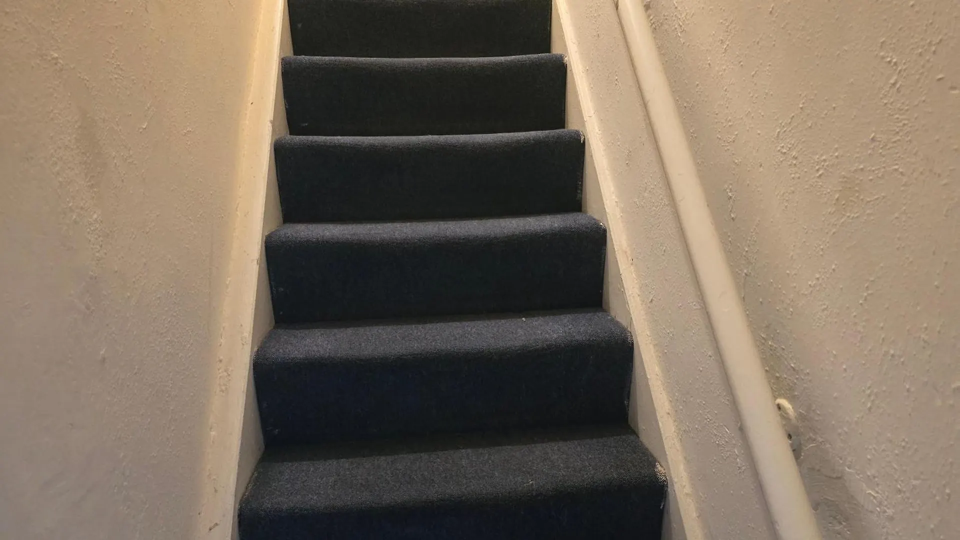 Bed and breakfast Realwood Homes- Birrell Road Nottingham